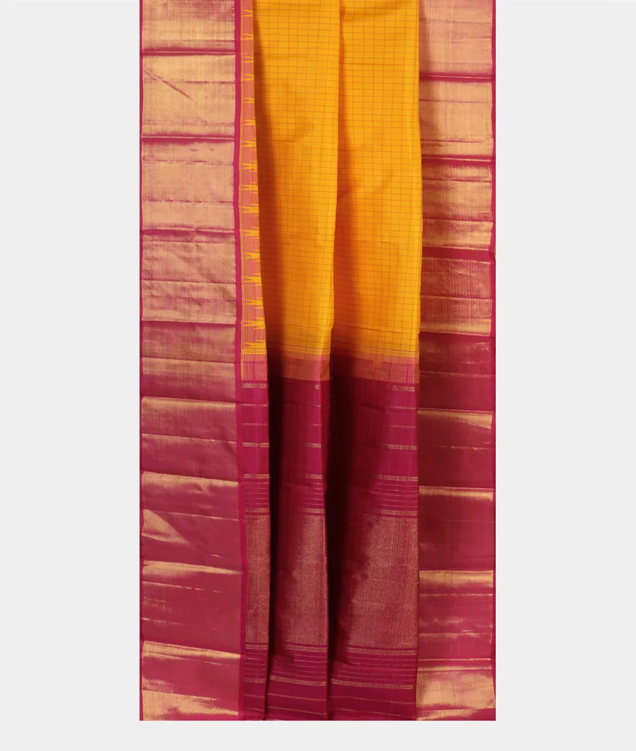 Yellow Handwoven Kanjivaram Silk Saree T4662122