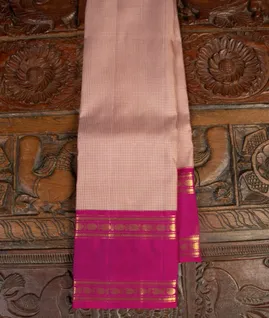 White And Pink Handwoven Kanjivaram Silk Saree T4658861