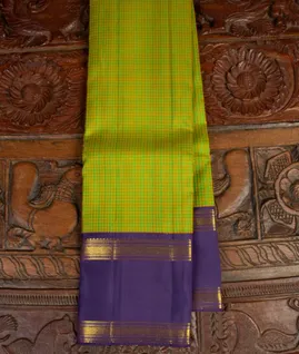 Green And Yellow Handwoven Kanjivaram Silk Saree T4654381