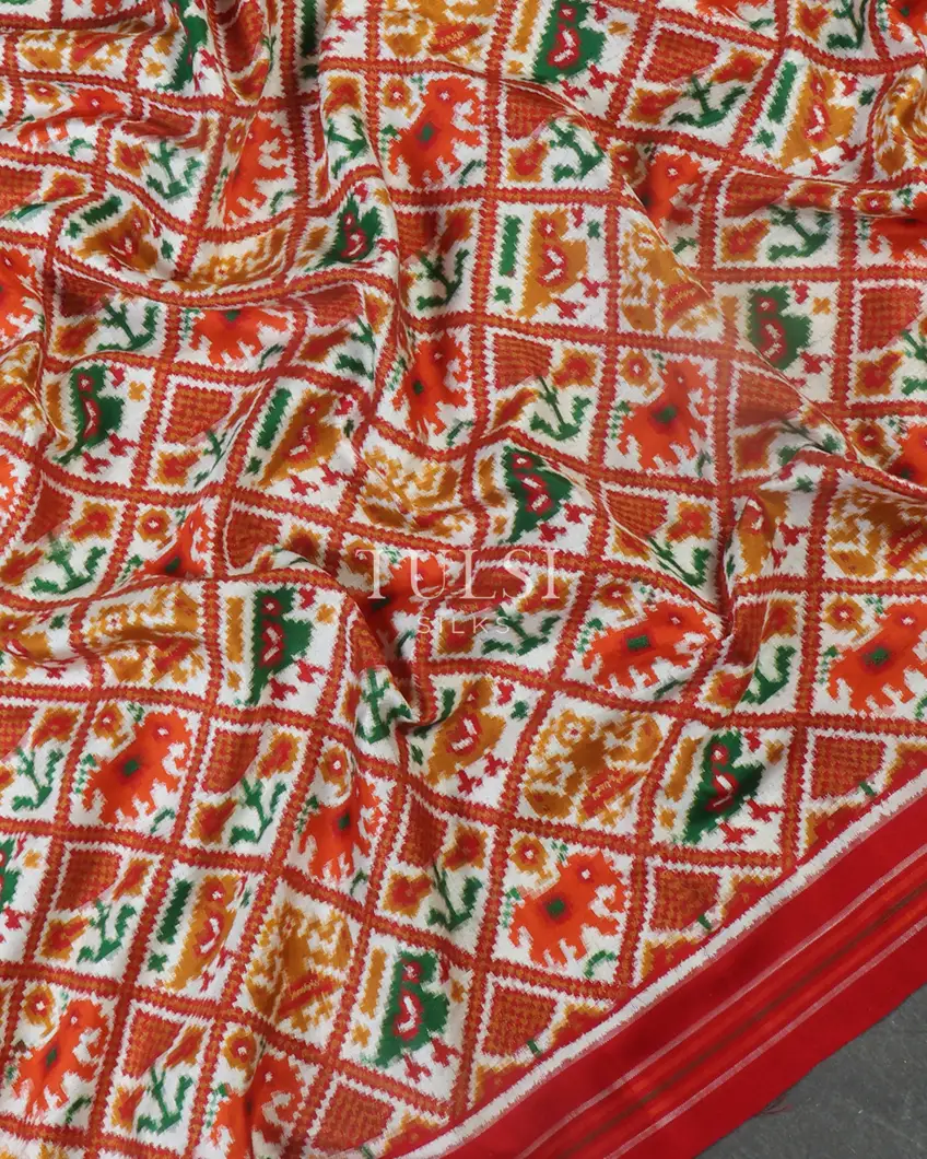 White Patan Patola Silk Saree T391752 (without Blouse)3