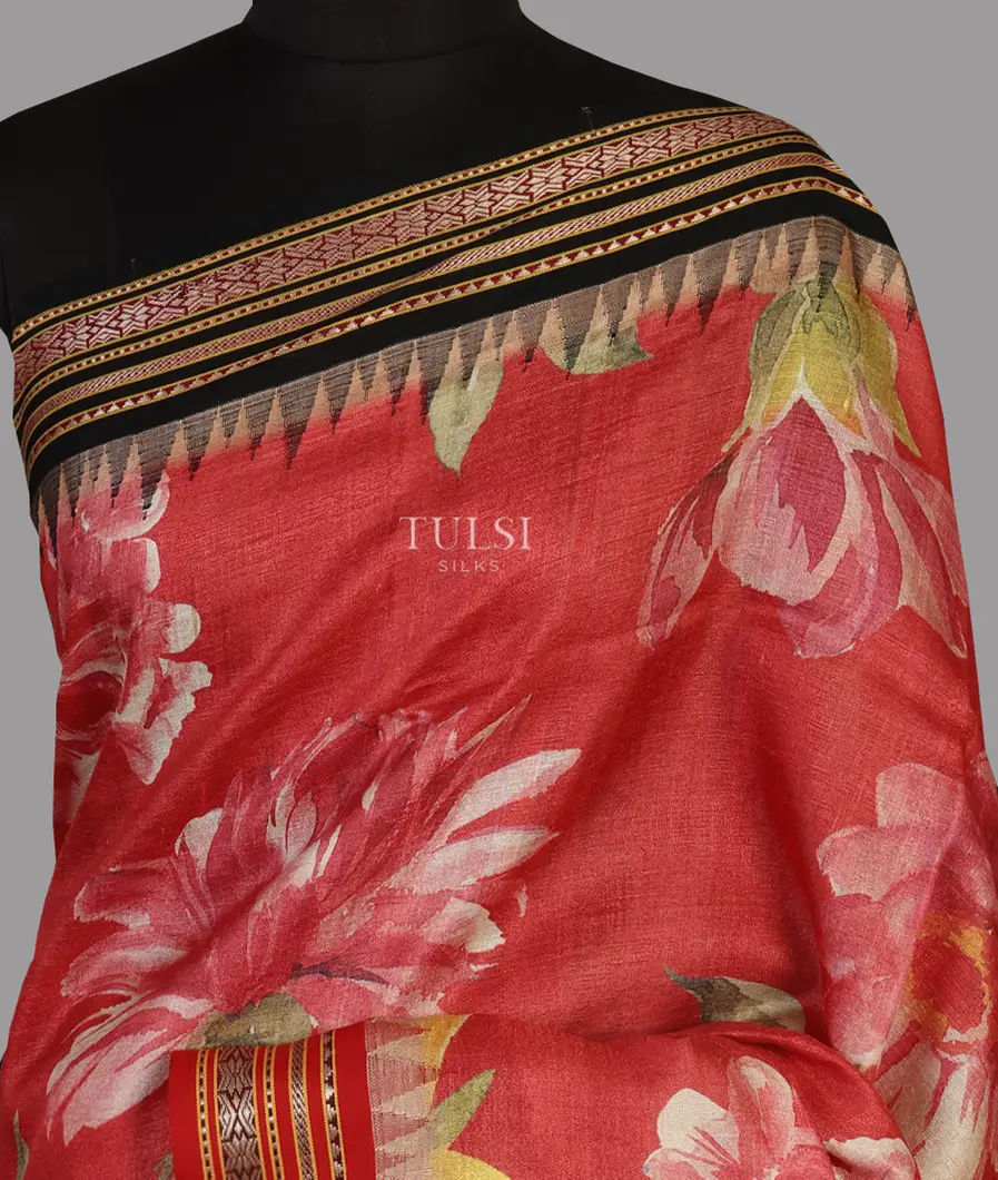 Red Vidarbha Tussar Saree T469927-image