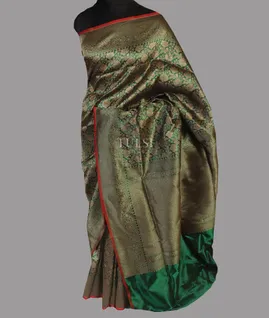 Green Banaras Silk Saree T4576002