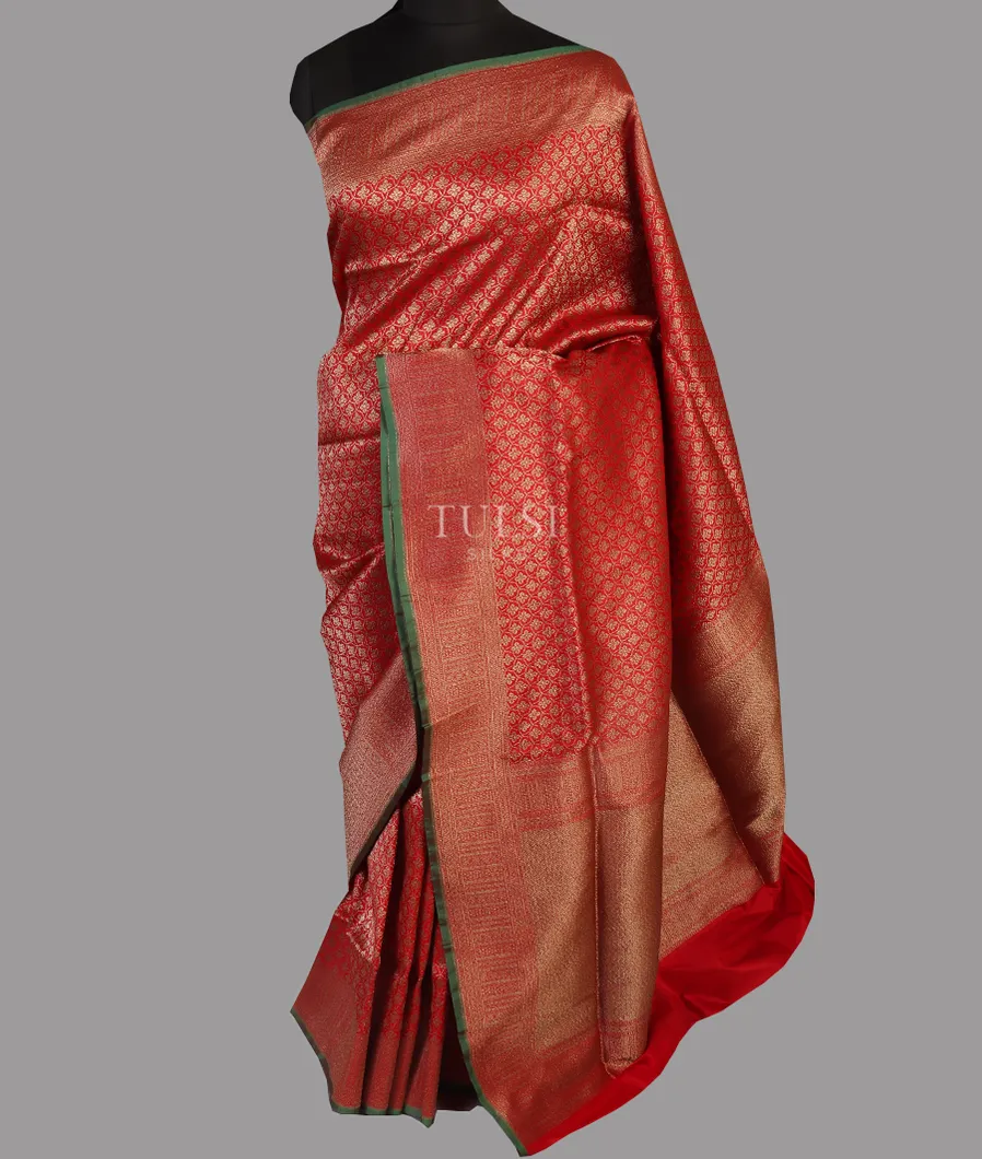 Red  Banaras Silk Saree T4557402
