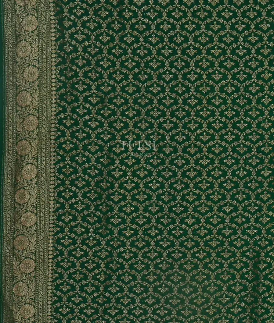 Green Banaras Crepe Silk Saree T4596083