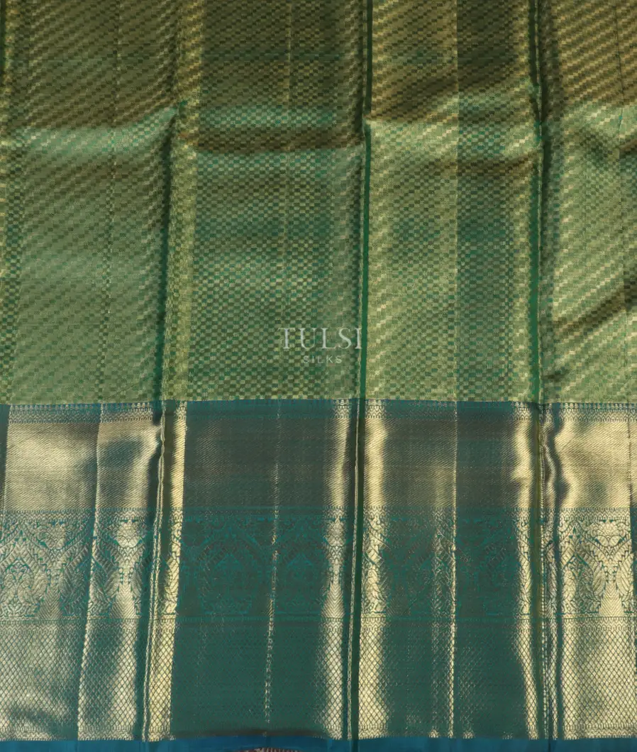 Lavender Handwoven Kanjivaram Silk Tissue Pavadai T4404622