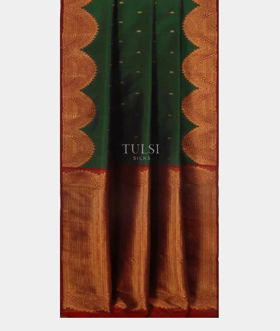 Bottle Green Handwoven Kanjivaram Silk Saree T4779792