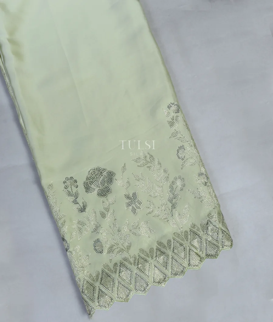Green Satin Crepe Silk Saree T477002-image