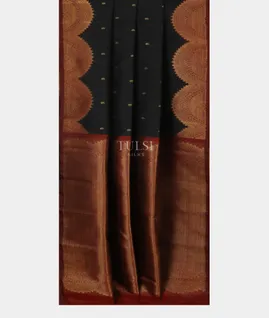 Black Handwoven Kanjivaram Silk Saree T4779812