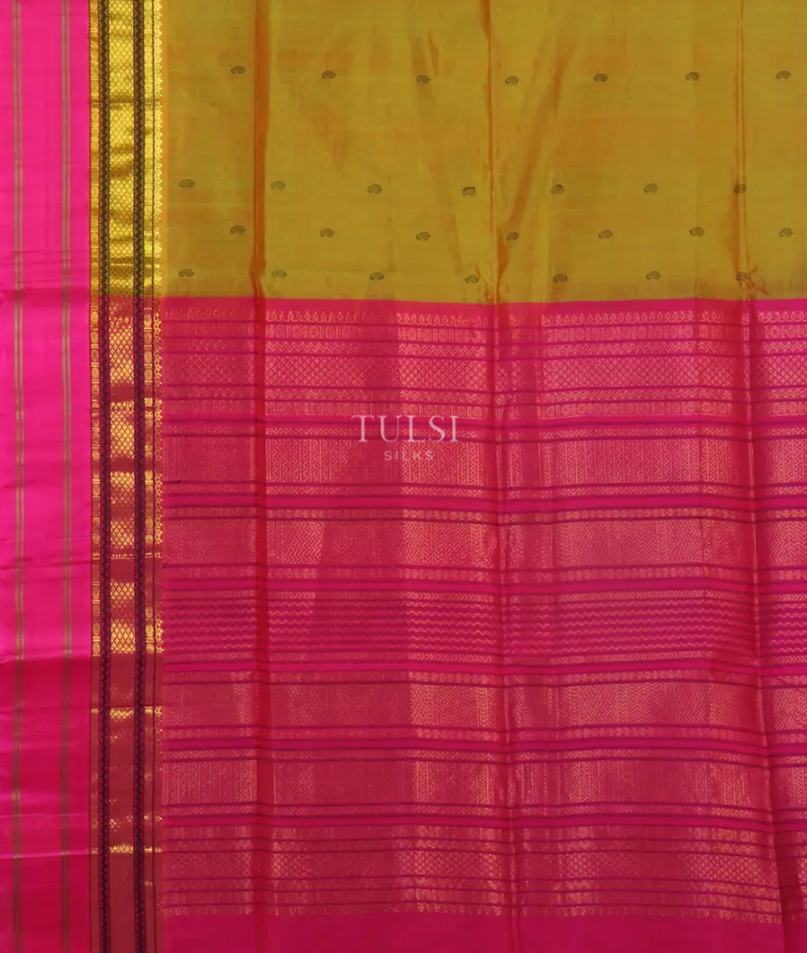 Yellowish Green Silk Cotton Saree T4704674