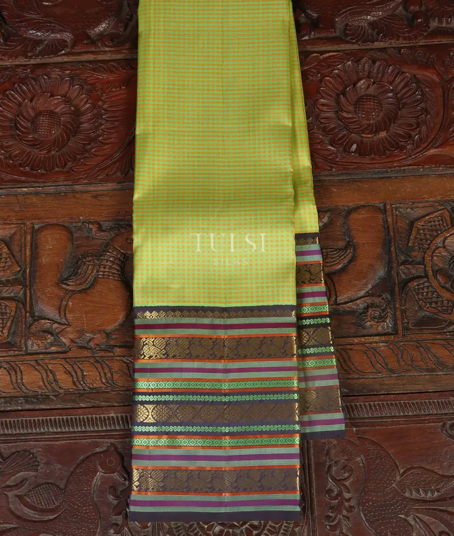 Green And Yellow Handwoven Kanjivaram Silk Saree T479878-image