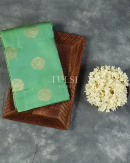 Green Handwoven Kanjivaram Silk Saree T4810301