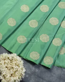 Green Handwoven Kanjivaram Silk Saree T4810302