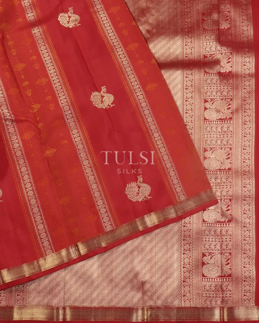 Red Handwoven Kanjivaram Silk Saree&nbsp;T4810392
