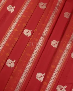 Red Handwoven Kanjivaram Silk Saree T4810394