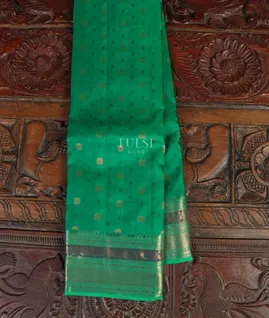 Green Soft Silk Saree T4811461
