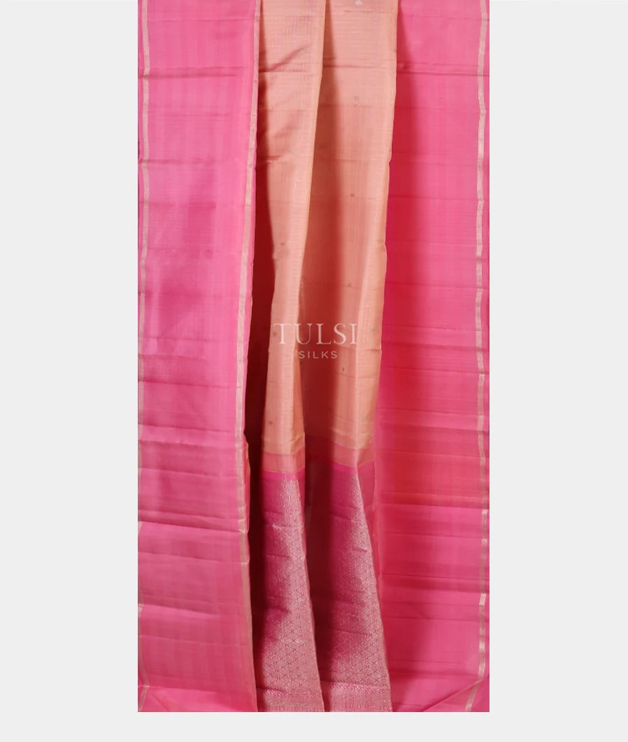 Peach Handwoven Kanjivaram Silk Saree T4798552