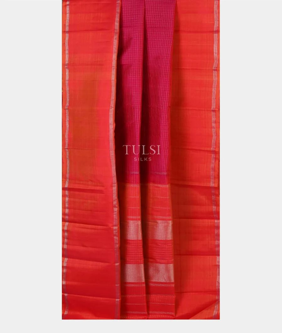 Magenta Handwoven Kanjivaram Silk Saree T4486812