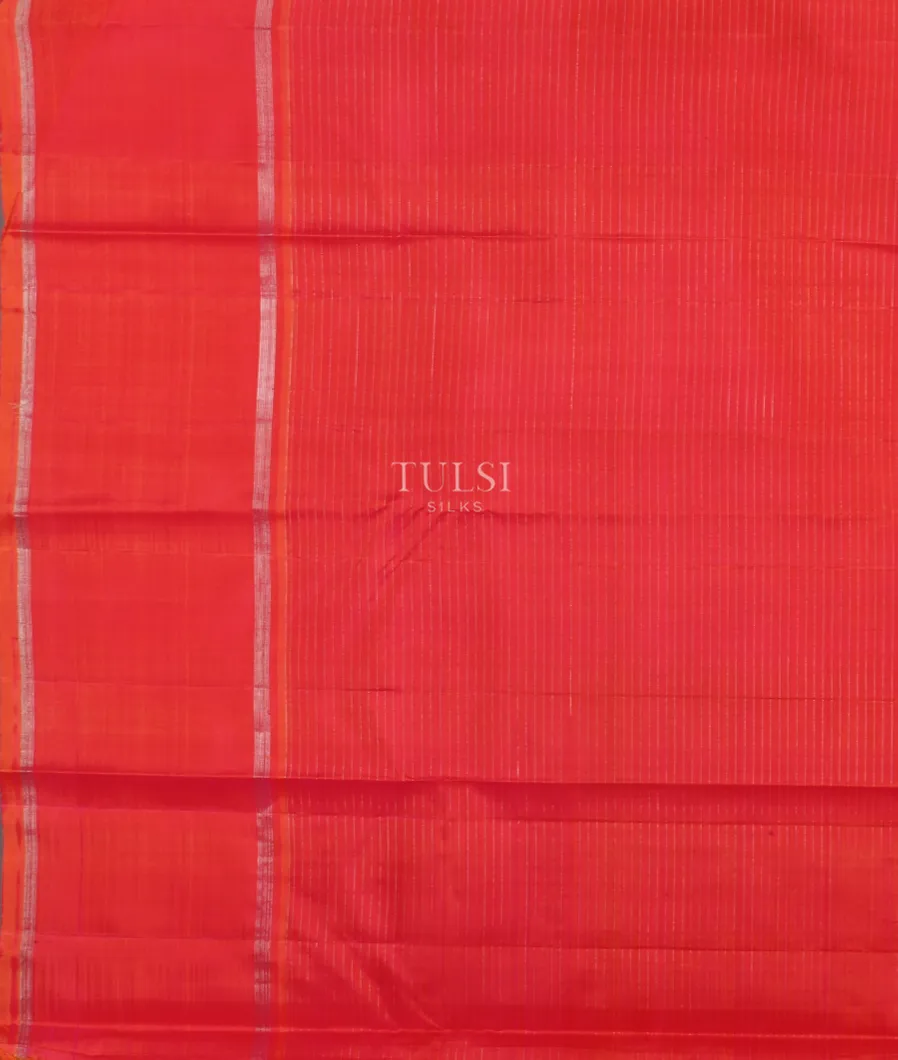 Magenta Handwoven Kanjivaram Silk Saree T4486813