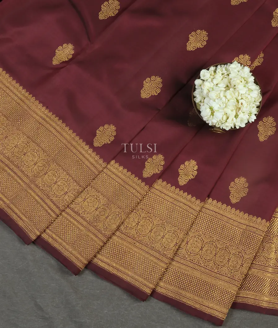 Maroon Handwoven Kanjivaram Silk Saree T4651392