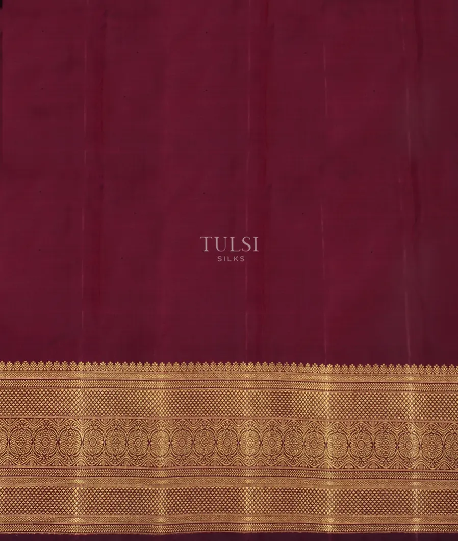 Maroon Handwoven Kanjivaram Silk Saree T4651393