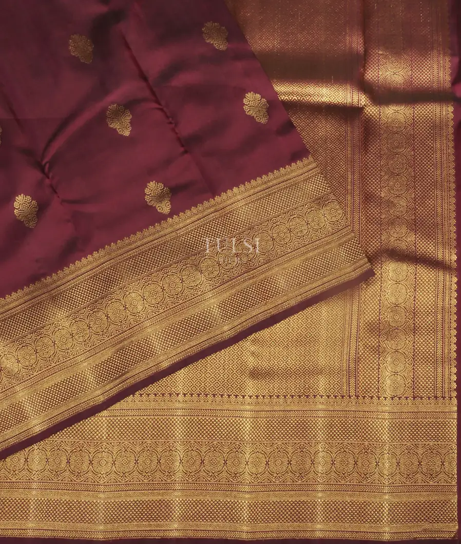 Maroon Handwoven Kanjivaram Silk Saree T4651394