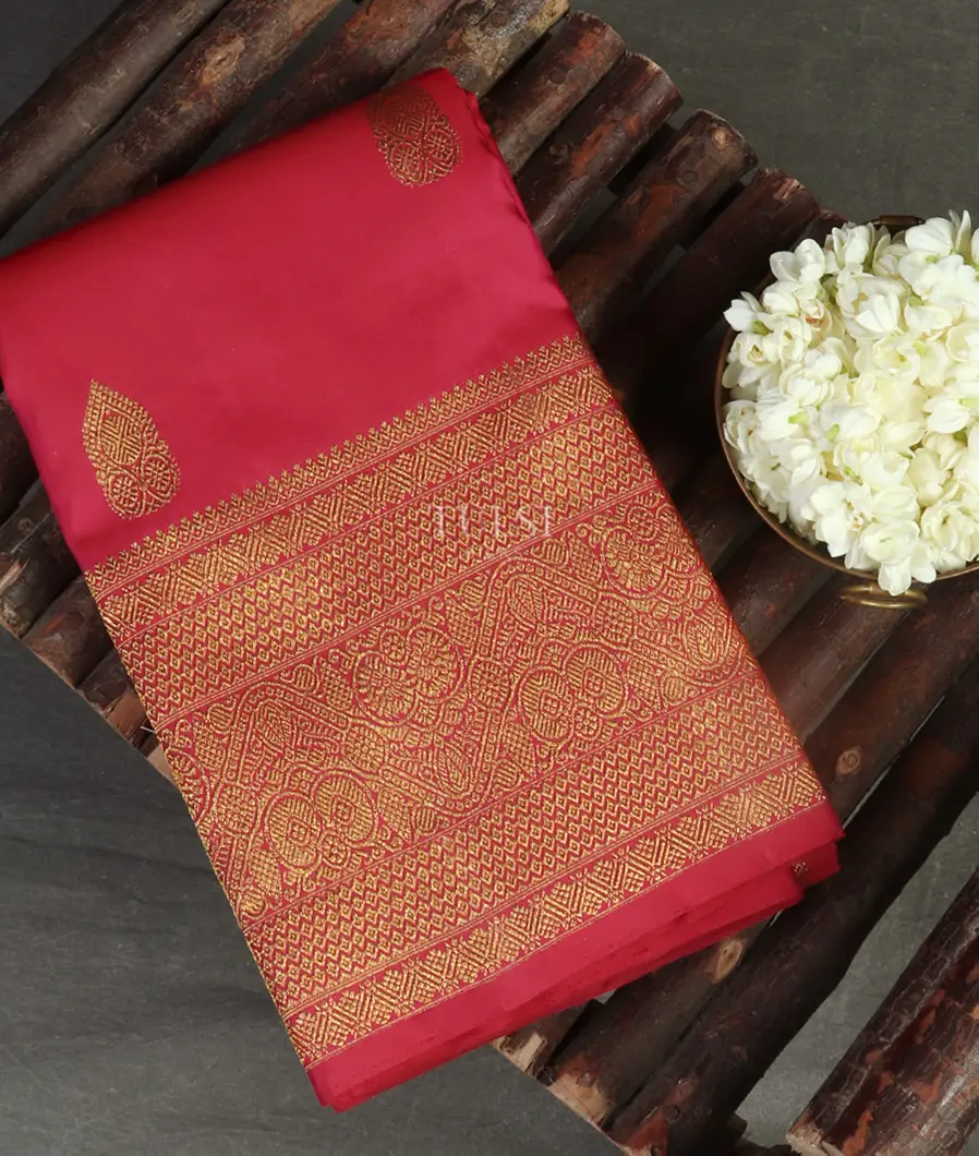 Orangish Pink Handwoven Kanjivaram Silk Saree T477894-image