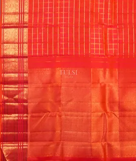 Orangish pink Handwoven Kanjivaram Silk Saree T4786504