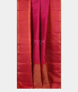 Magenta Handwoven Kanjivaram Silk Saree T4652392