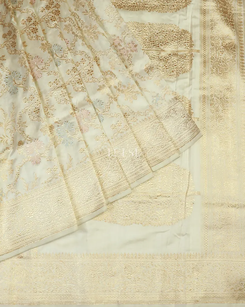 Off-White Banaras Silk Saree T4584882