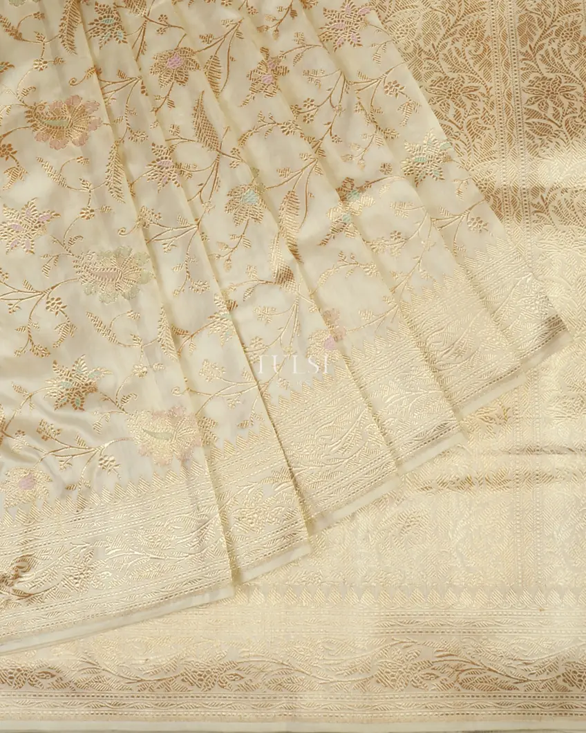 Off-White Banaras Silk Saree T4573702