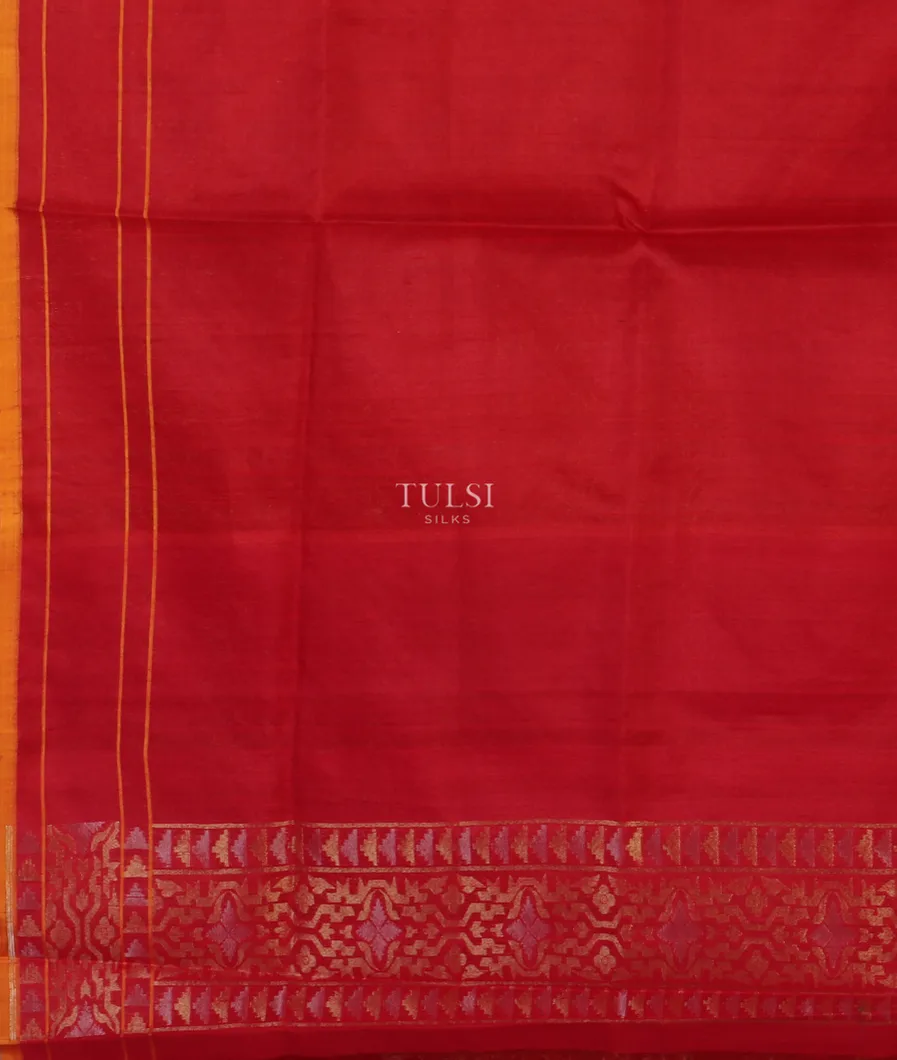 Red  Banaras Silk Saree T4768833