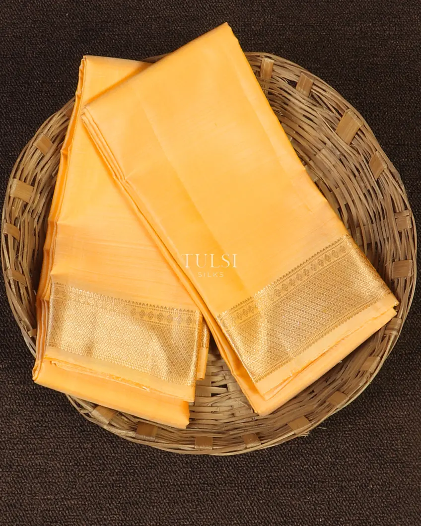Yellow Handwoven Kanjivaram Silk Dhoti and Vastharam T470412-image