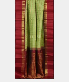Green Handwoven Kanjivaram Silk Saree T4570122