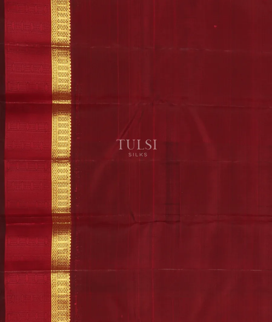 Green Handwoven Kanjivaram Silk Saree T4570123