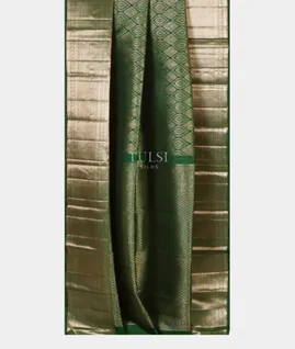 Green Handwoven Kanjivaram Silk Saree T4815712