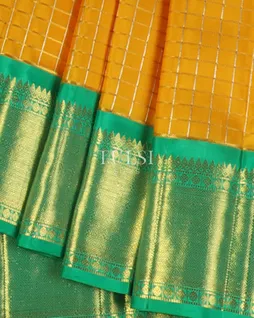 Yellow Handwoven Kanjivaram Silk Saree T4826334