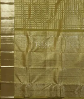 Green Handwoven Kanjivaram Silk Saree T4815914