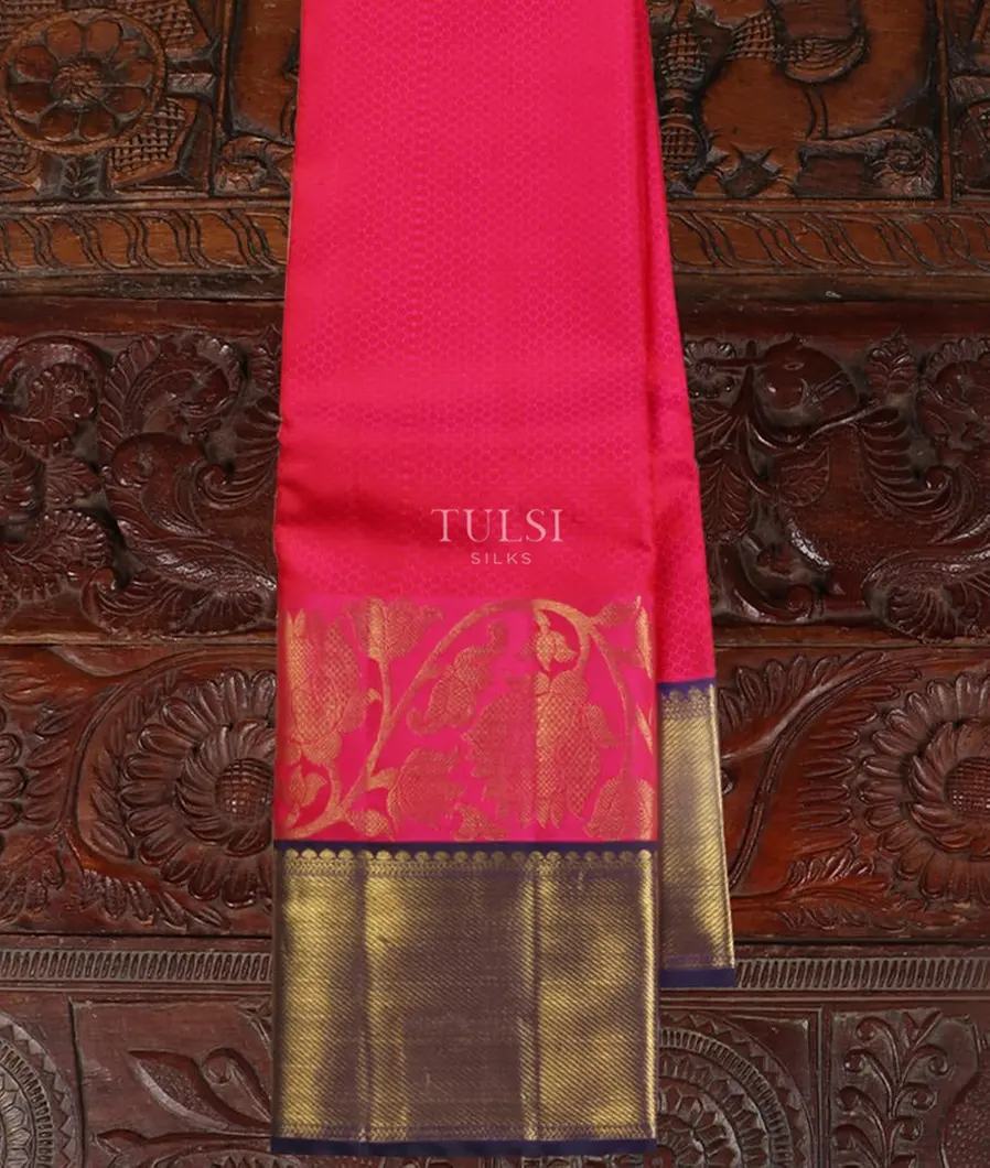 Magenta Handwoven Kanjivaram Silk Saree T290742-image