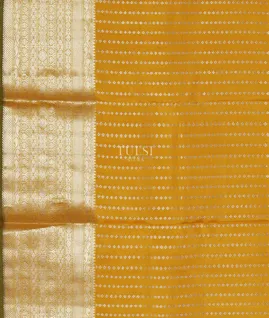 Yellow Handwoven Kanjivaram Silk Saree T4717633