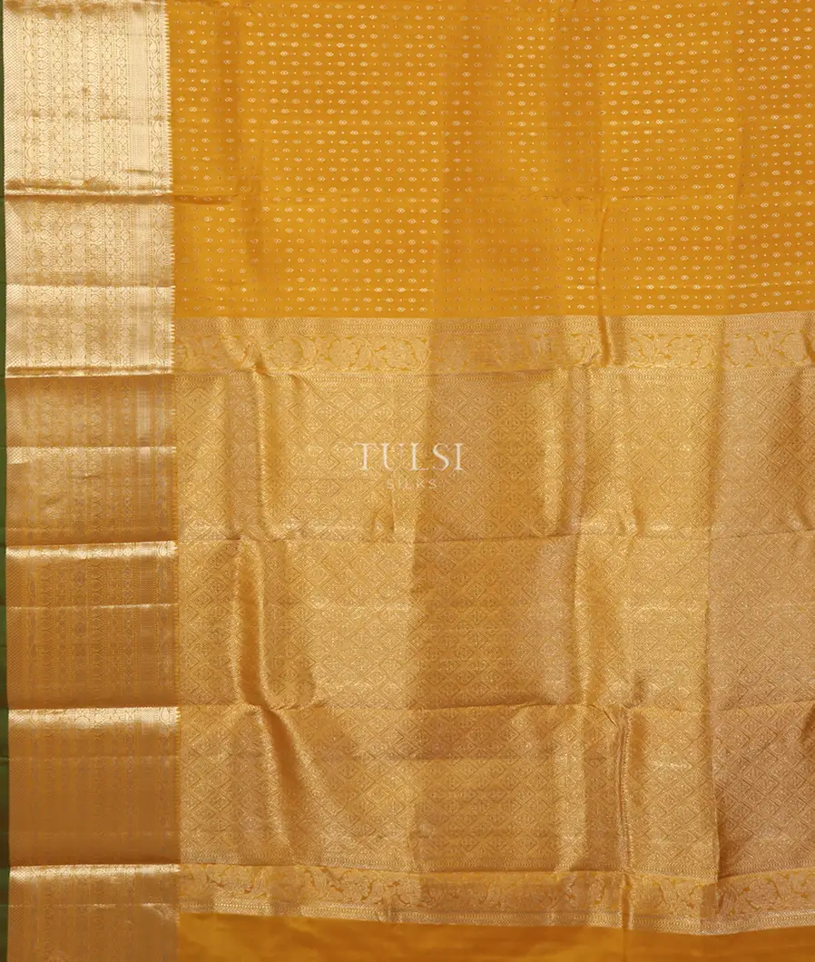 Yellow Handwoven Kanjivaram Silk Saree T4717634
