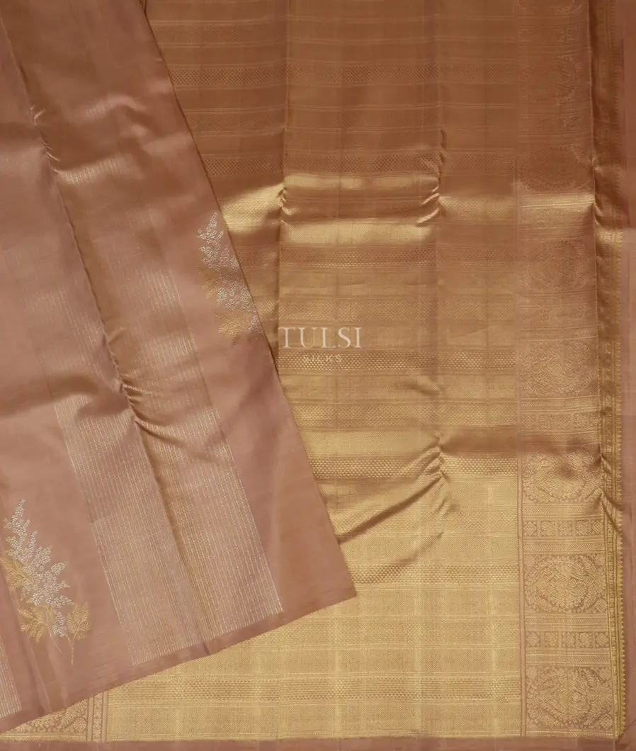 Beige Handwoven Kanjivaram Silk Saree T4180552