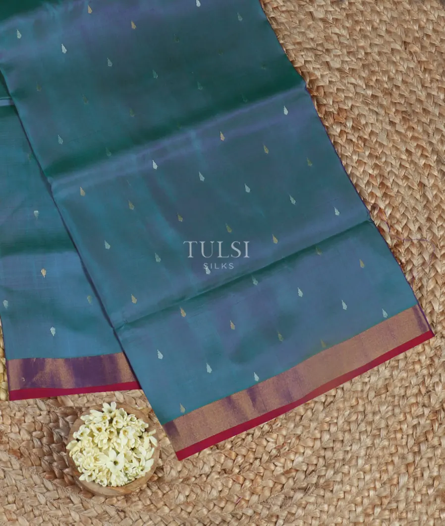 Fabulous Look Silk saree with Blouse