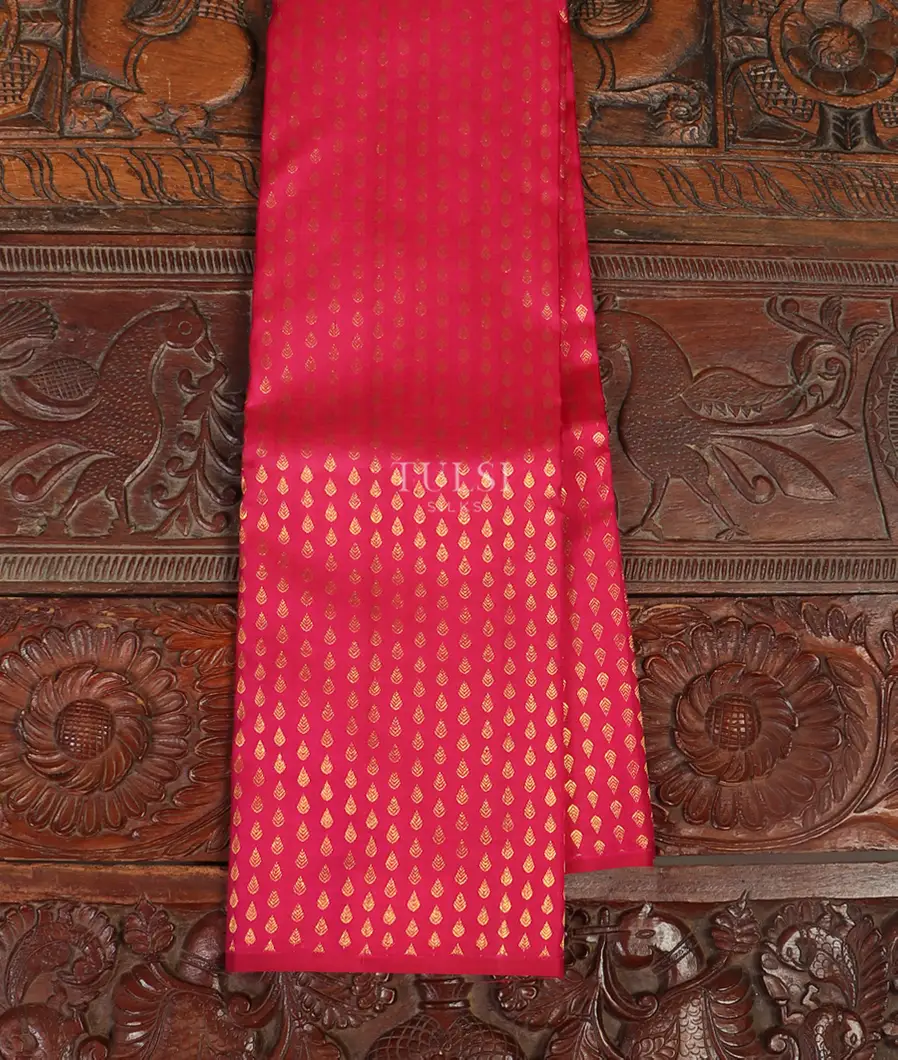 Magenta  Handwoven Kanjivaram Silk Saree T419174-image
