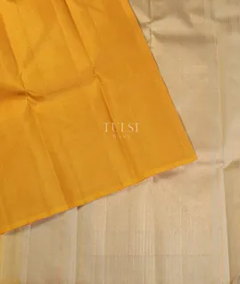 Yellow Handwoven Kanjivaram Silk Saree T4866864