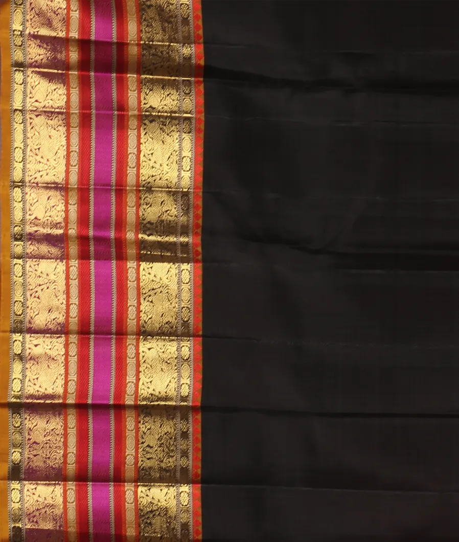 Red Handwoven Kanjivaram Silk Saree T3495833