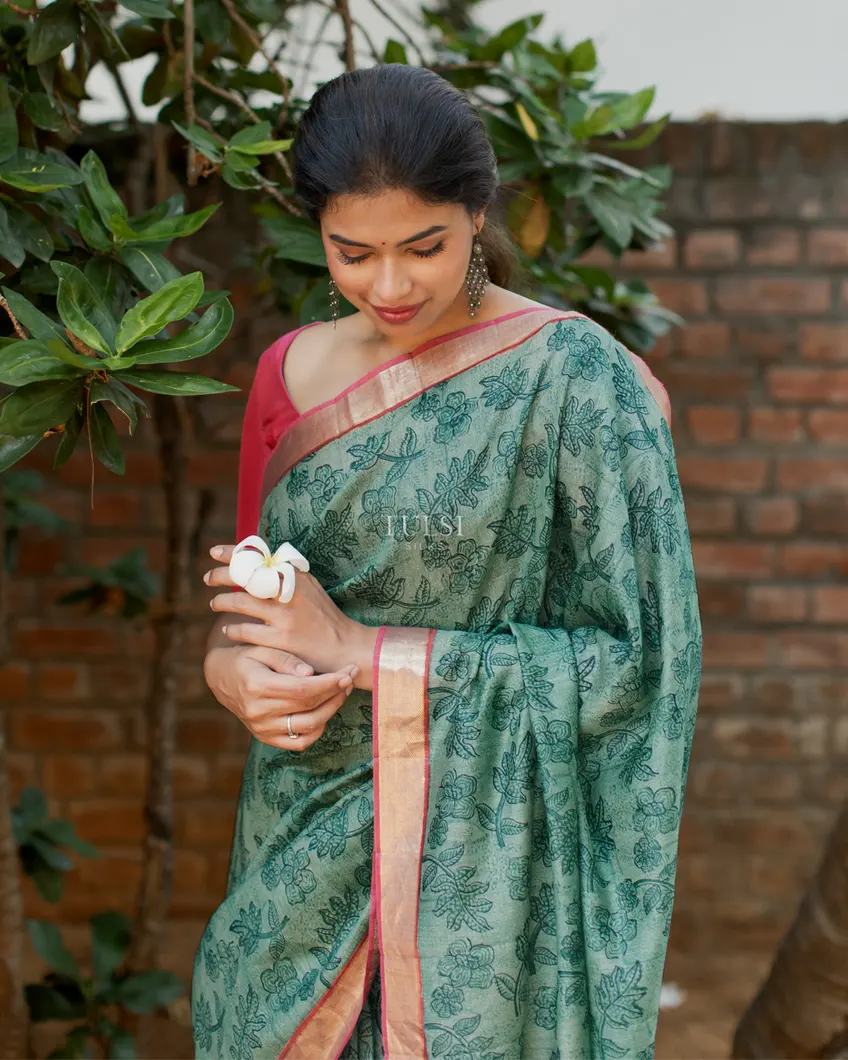 Green Tussar Printed Saree T4897196