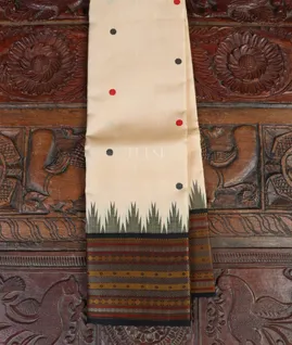 Beige Kanjivaram Silk Saree T4884421