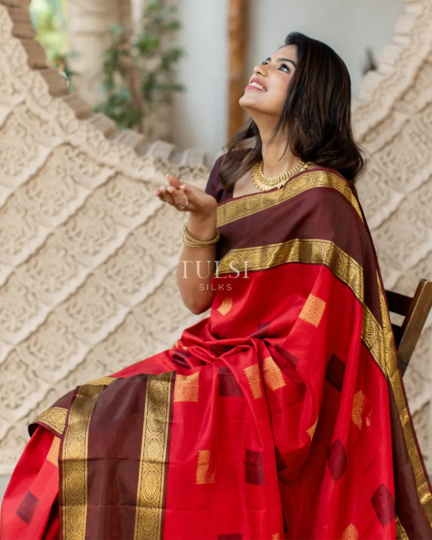 Red Kanjivaram Silk Saree T4877362