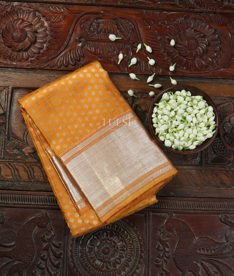 Yellow Handwoven Kanjivaram Silk Saree T434934-image