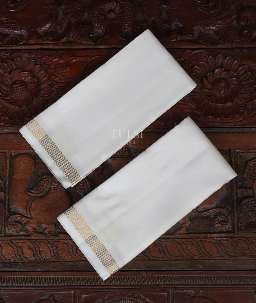 White Handwoven Kanjivaram Silk Dhoti and Vastharam T493483-image